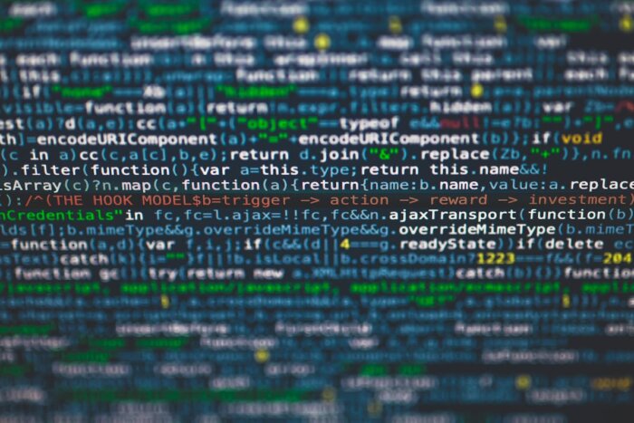 Container Supply Chain Security: IT Teams Secure Software Chains