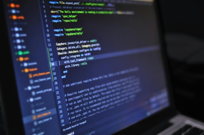 Neon Serverless: cómo reducir costes de IA en DACH