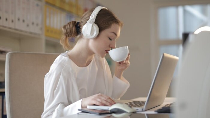 Auriculares antirruido para teletrabajo: Sony, Bose y Apple